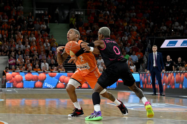 和精准的控 和精准的控