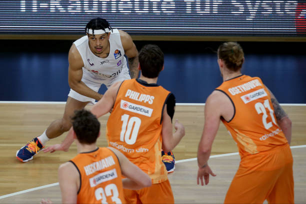 稳定的中远 稳定的中远